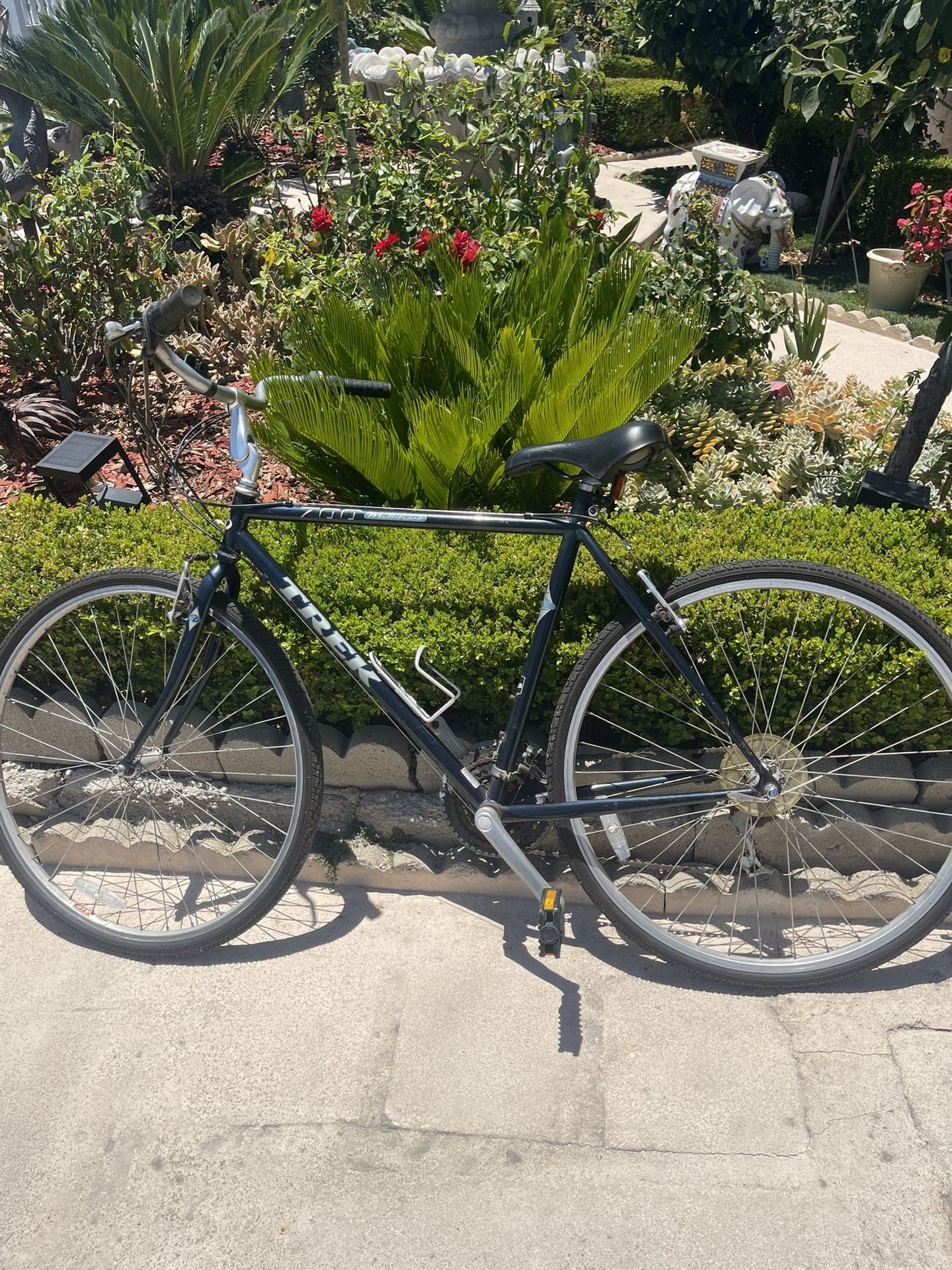 700 Sport 1997 Trek Multitrack 700 Touring Bike Trek Multitrack