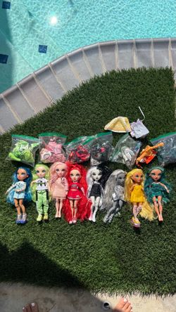 Rainbow high dolls and rainbow high accessories
