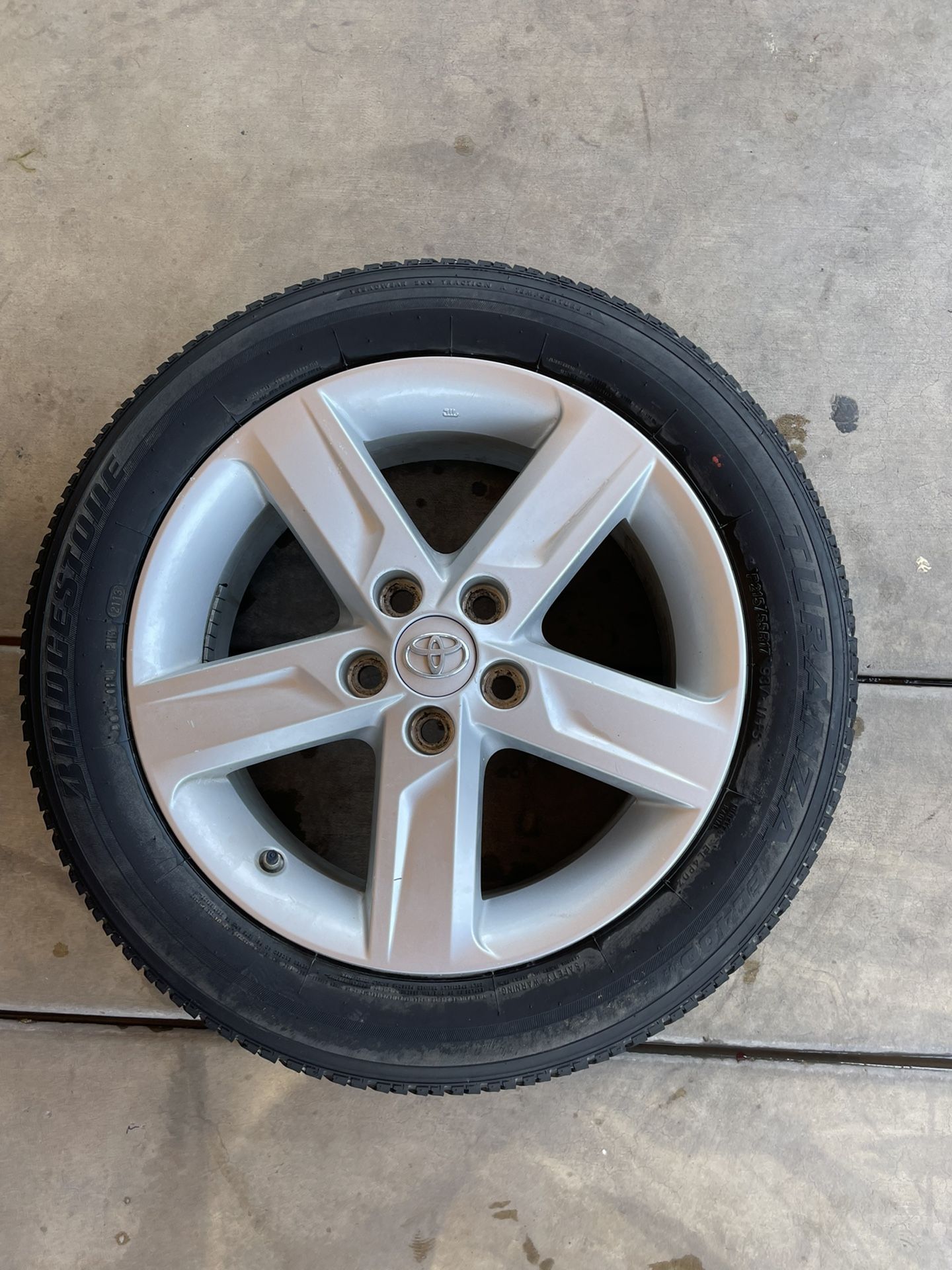 Toyota Camry 2014 Wheel