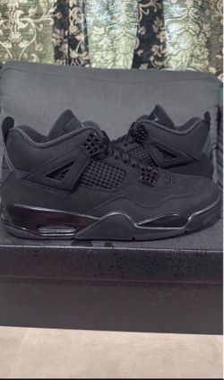 Jordan 4 size 10.5 Black Cats New
