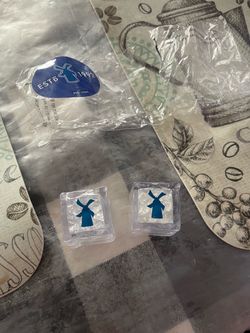 Dutch bros ice cubes