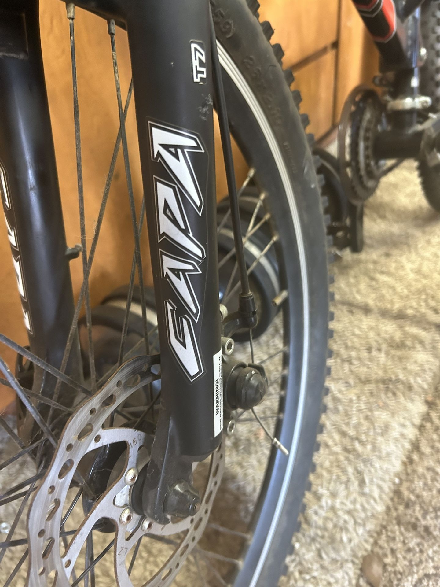 Schwinn Ditch 1.0 Black Mountain Bike