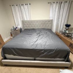 King Bed With Box Spring Included 