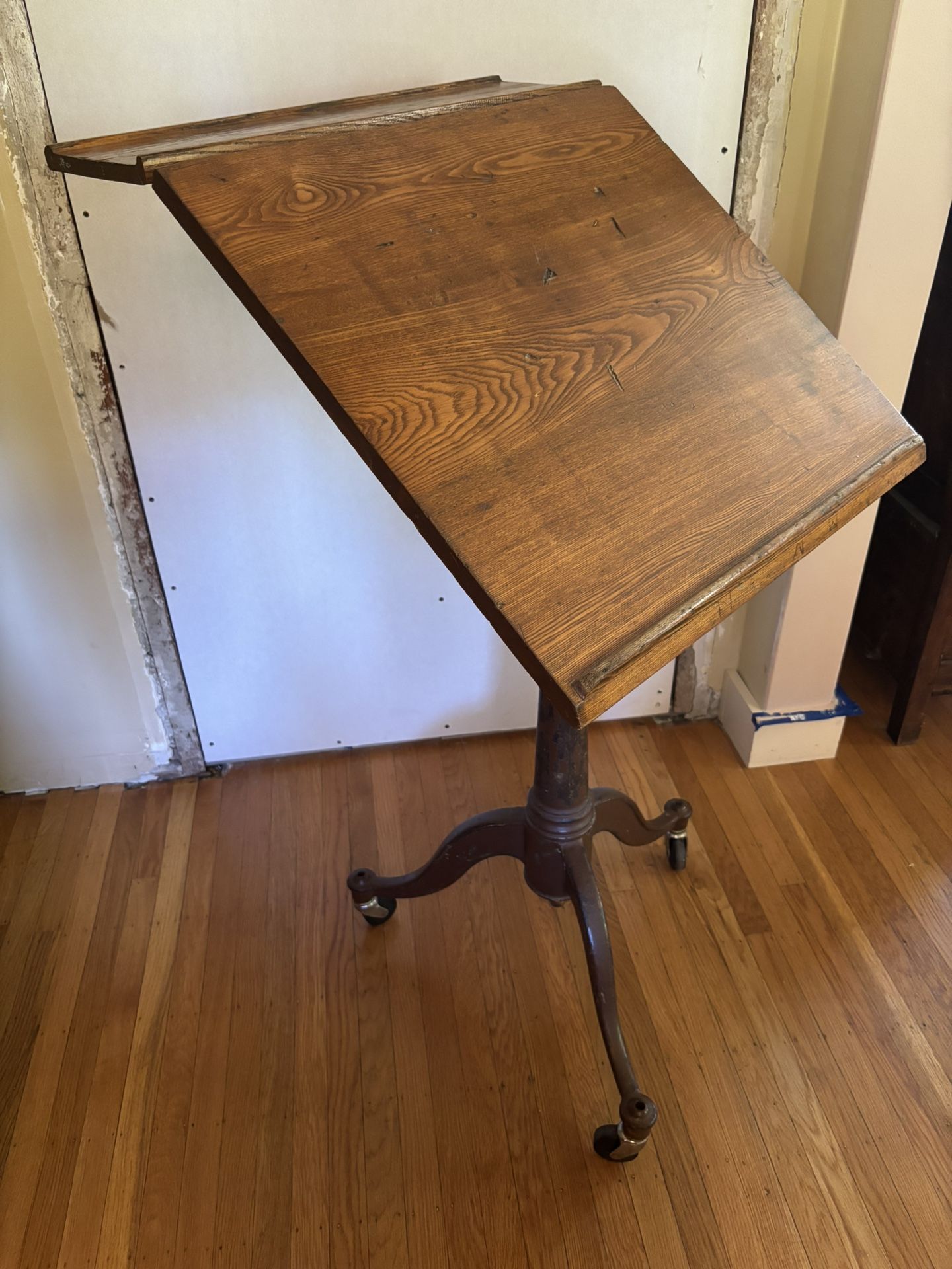 Book Stand/Table