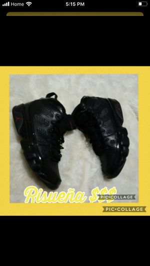 Photo Air Jordan 9 Retro Bg 'bred' Black/university Red. Mens size 11.5 super good condition