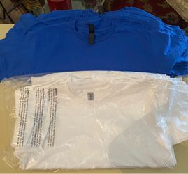 T shirts. Gildan 100% cotton Brand New. Youth Size  L and XL $3.00 each all 18 for $40
