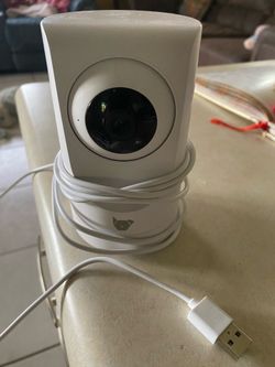 White ONSTACHEW PureSight 360 HD pet camera