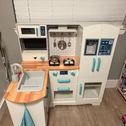 Wood Play Kitchen 
