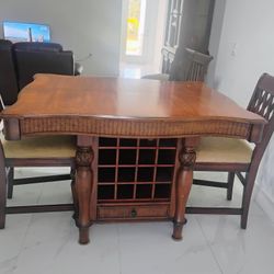 Juego De Comedor Y Vitrina 