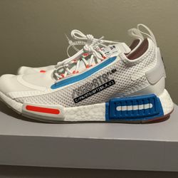 Adidas Originals NMD_R1 Spectoo White/Red/Shock Blue Men's Size 8.5 FZ3629  for Sale in Ontario, CA - OfferUp
