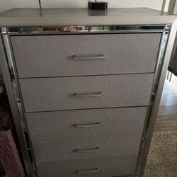 Queen Bed frame Chest Include 