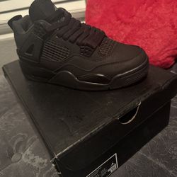 Air Retro 4 Black Cats Sneakers 