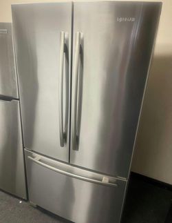 Jenn-Air 3-Door French Door Fridge in Stainless Steel. Clean, EnergyStar, IceMaker.