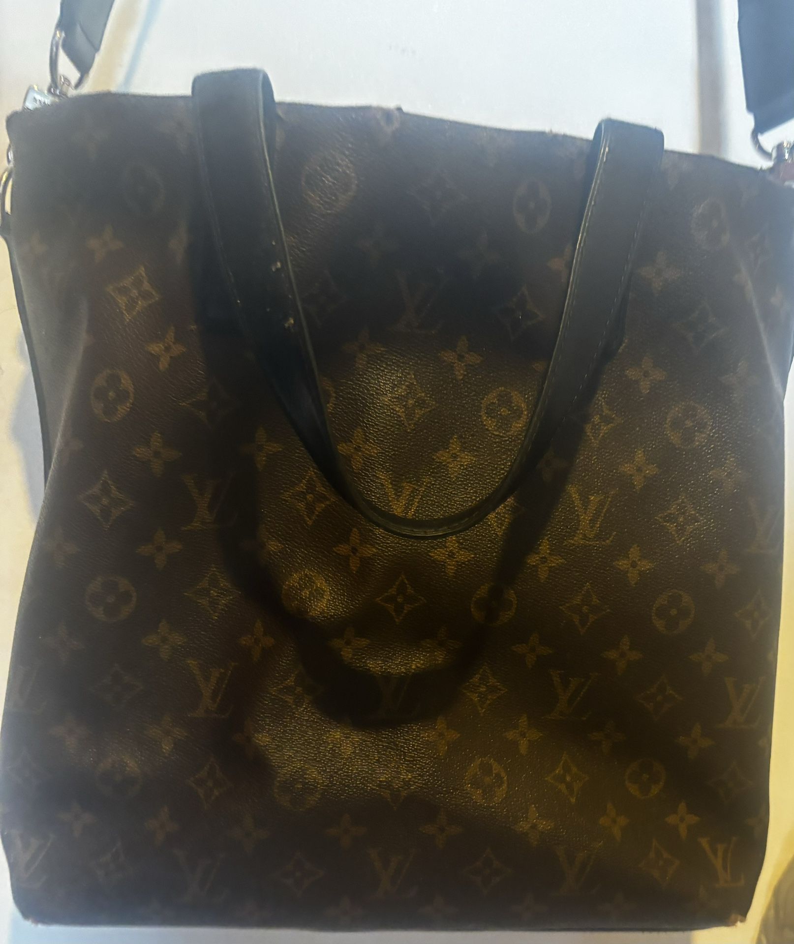 Louis Vuitton Shoulder bag monogram crossbody handbag logo dress purse crossbody