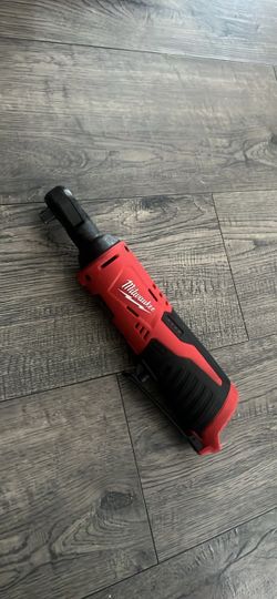 Milwaukee M12