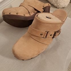 UGG Mules