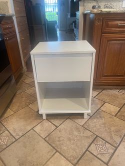 Night stand
