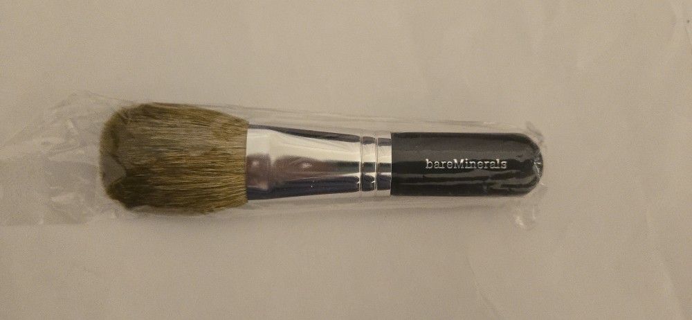 BareMinerals Flawless Application Face Brush BRAND NEW SEALED
