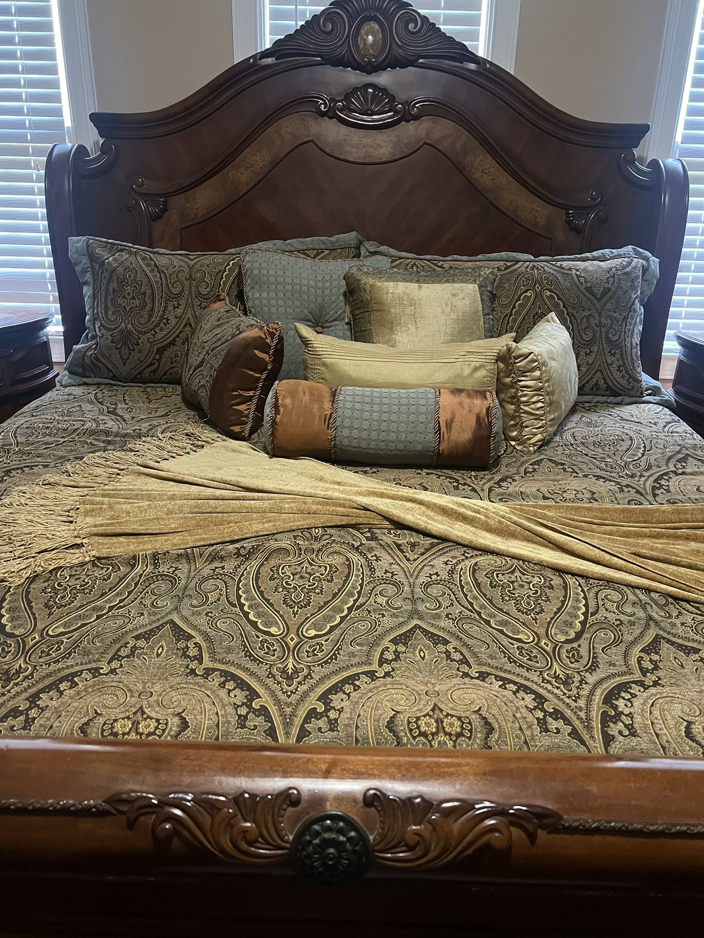 King Bedroom - Michael Amini