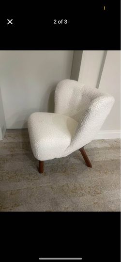 White boucle accent chair