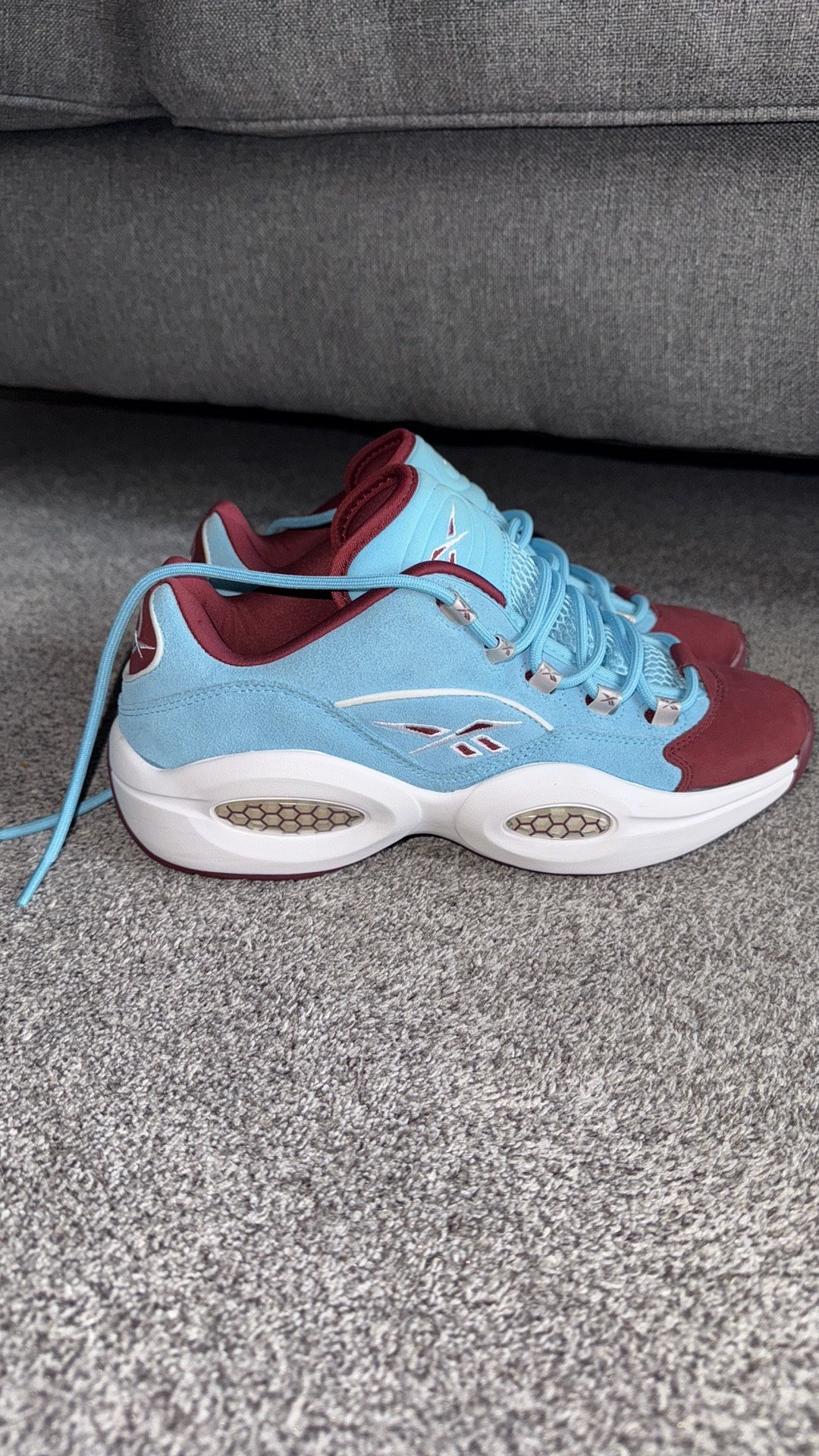 Reebok Question Low Phillies