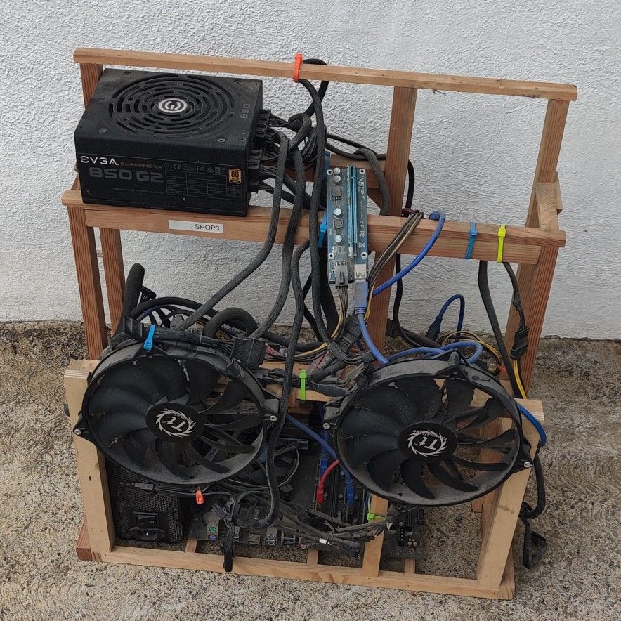Mining Rig Crypto Cryptocurrency PC Computer