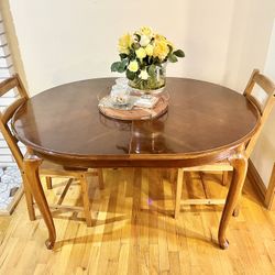 Vintage Sturdy Dining Table - Solid Oak Wood