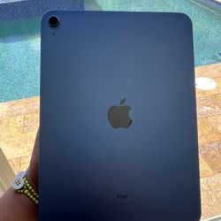 iPad 10th Gen Blue 64GB WiFi 