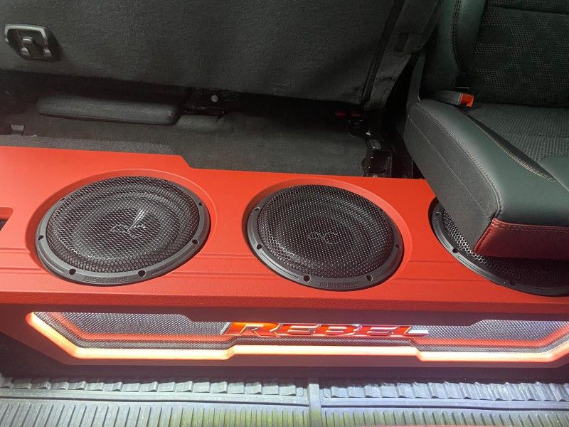 RAM 1500 SUBWOOFER