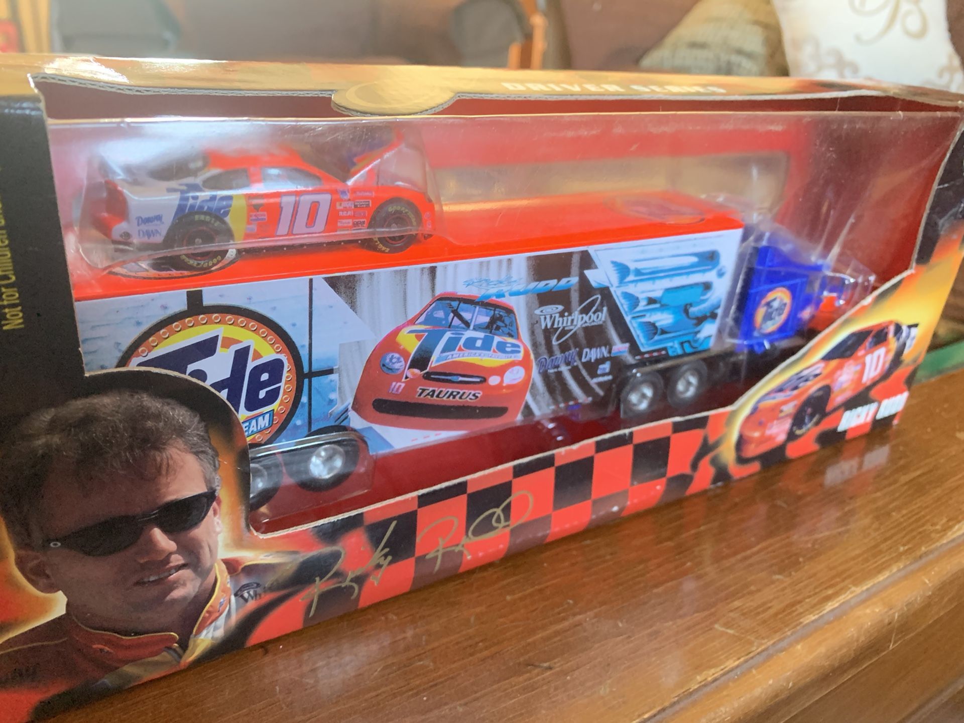 Ricky Rudd Tide 1/64 Transporter