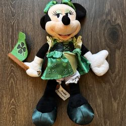 Vintage Original Disney Parks World Irish Minnie Mouse Ireland Clover Flag Plush