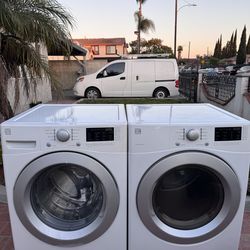 Washer and Dryer /Lavadora y Secadora