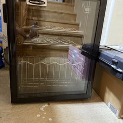 Franklin Chef Wine Fridge 