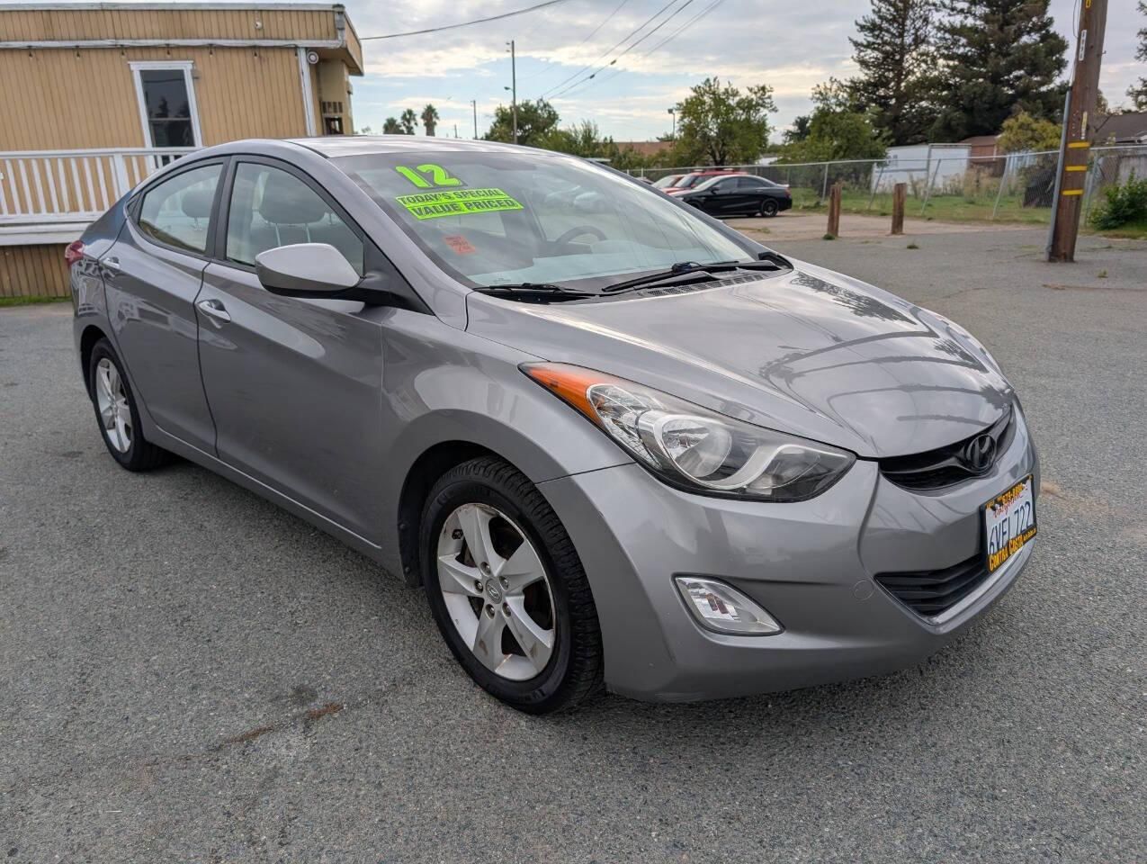 2012 Hyundai Elantra