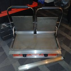 KRATOS CLAM SHELL GRILL