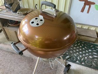 Weber 22’ charcoal grill, copper.