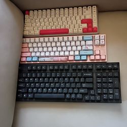 MECHANICAL KEYBOARDS