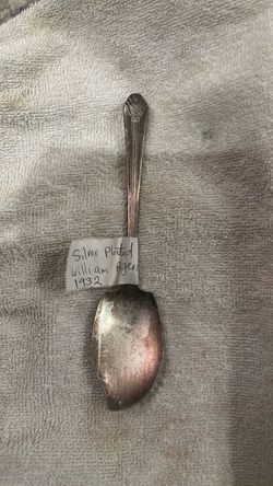 Vintage William Rogers 1932 Silver Plated Spoon