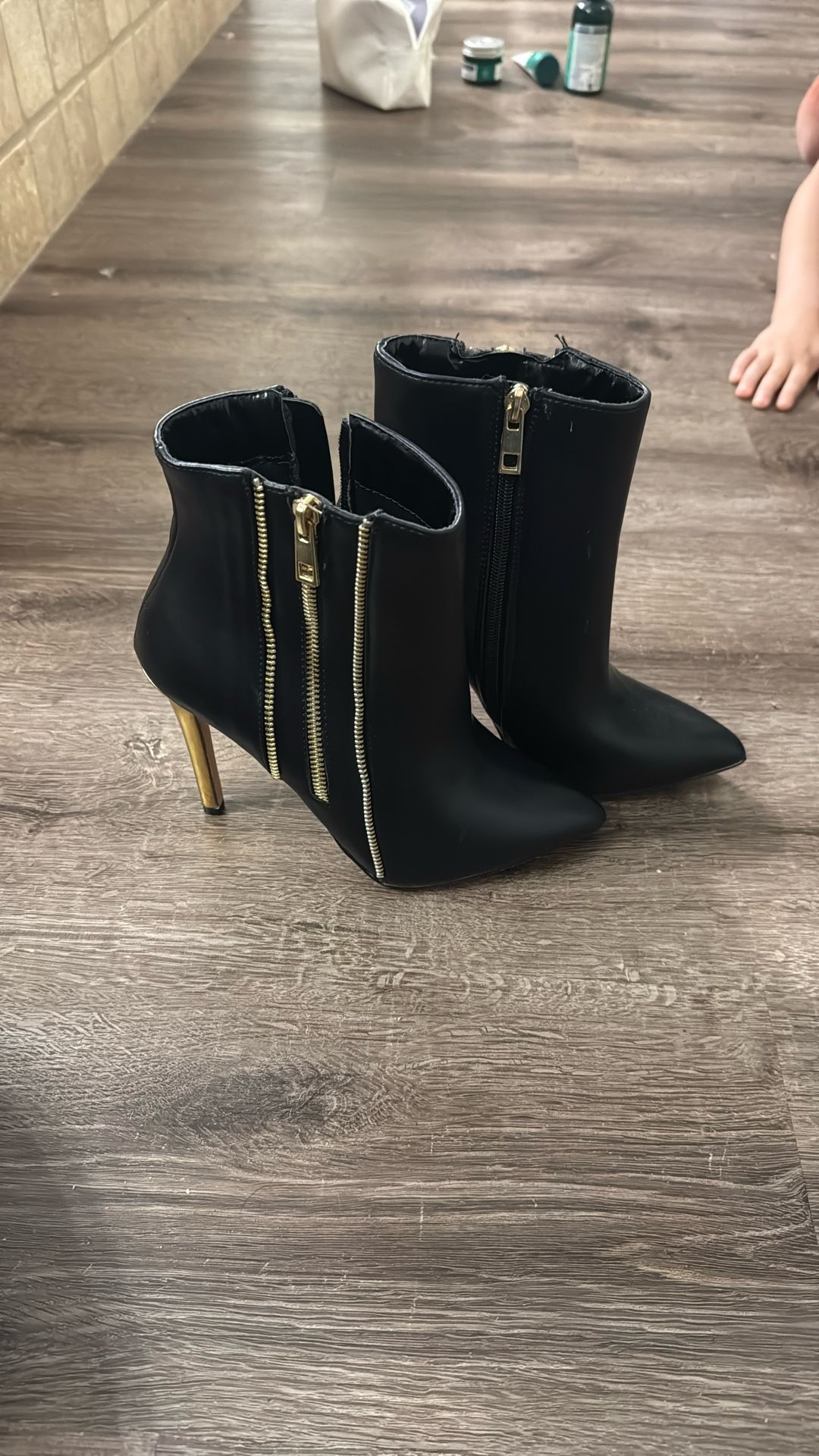 Catherine Malandrino Heels Size 8