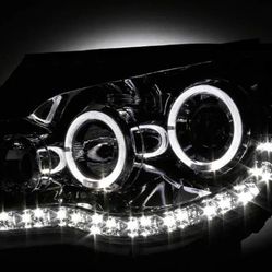 2005-2011 Toyota Tacoma LED Halo Projector Headlights 