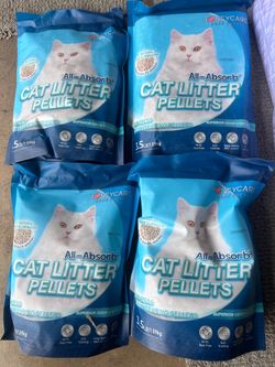 Cat box with pellets