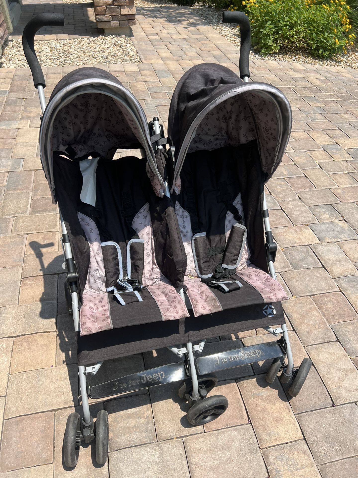 Jeep Scout Double Stroller