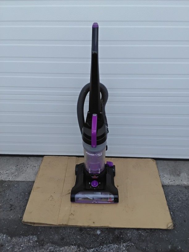 Nice Black & Purple Bissell Upright Vacuum Cleaner Power Force OEM Very Clean Like New.