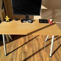 Computer table with cable management