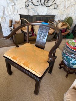Vintage Chinese Horseshoe Back Armchair (Set 2)