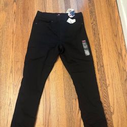 Levi’s Pull On Skinny Leg Jeans Black New Size 10 Women’s Mid Rise Pants