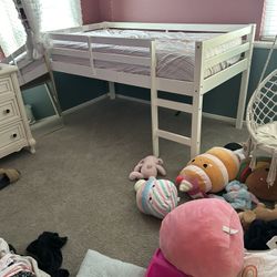 Twin loft Bed