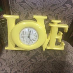 Love Sign Vintage  Clock