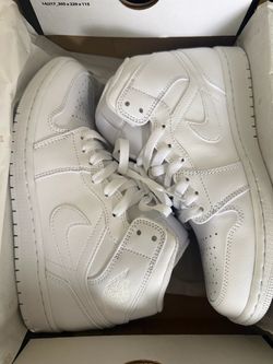 AIR JORDAN 1 MID