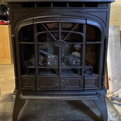 Quadra-Fire Sapphire Gas Stove Fireplace Heater